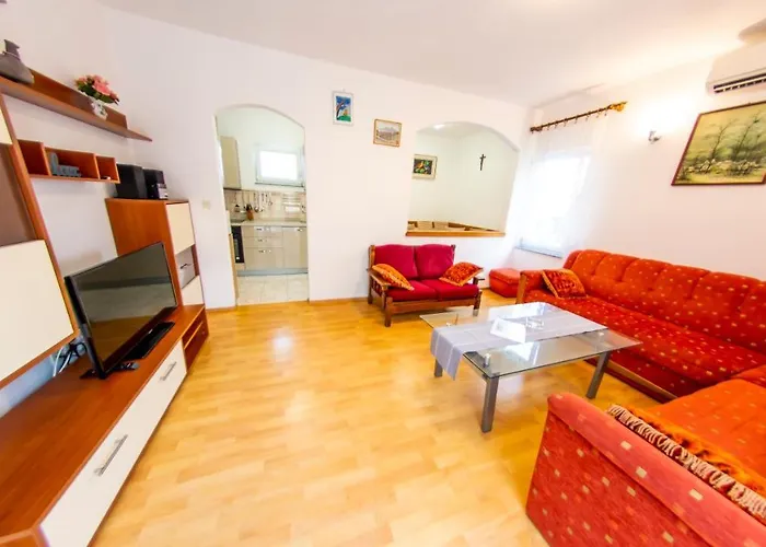 Planikovica Apartament *