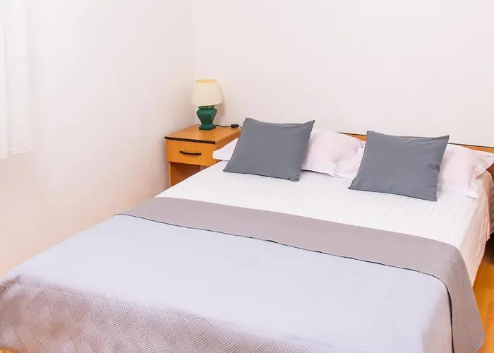Planikovica Apartament *