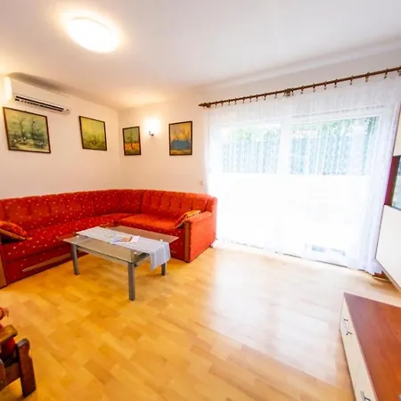 Planikovica Апартаменти
